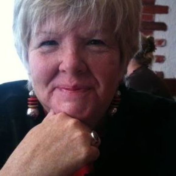Meet your Posher, Wanda - Picture 1 of 1